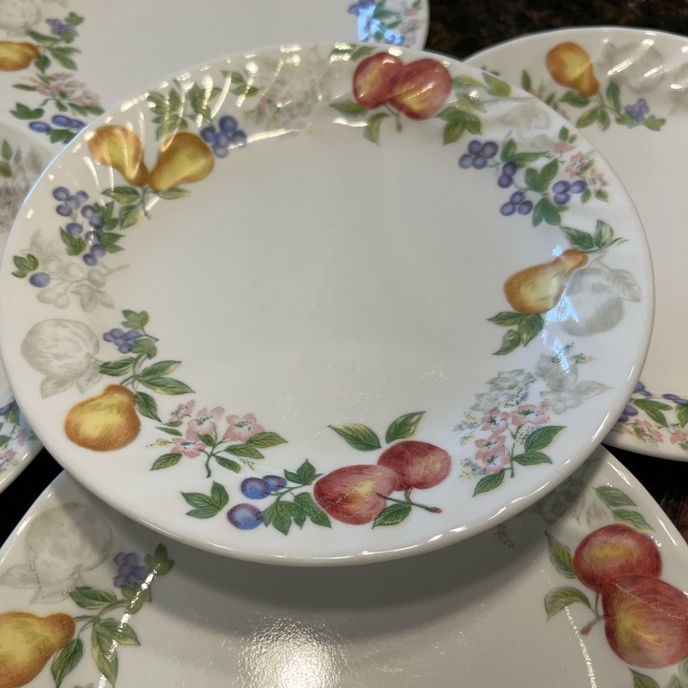 Corelle - Picture 3 of 12